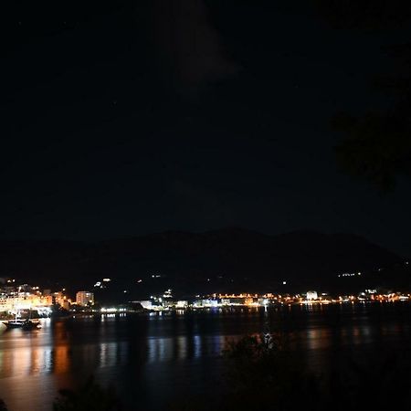 The Sea Cave Camping Himare Esterno foto