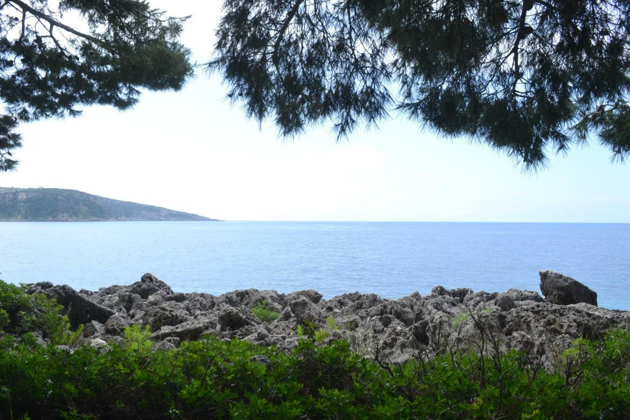The Sea Cave Camping Himare Esterno foto