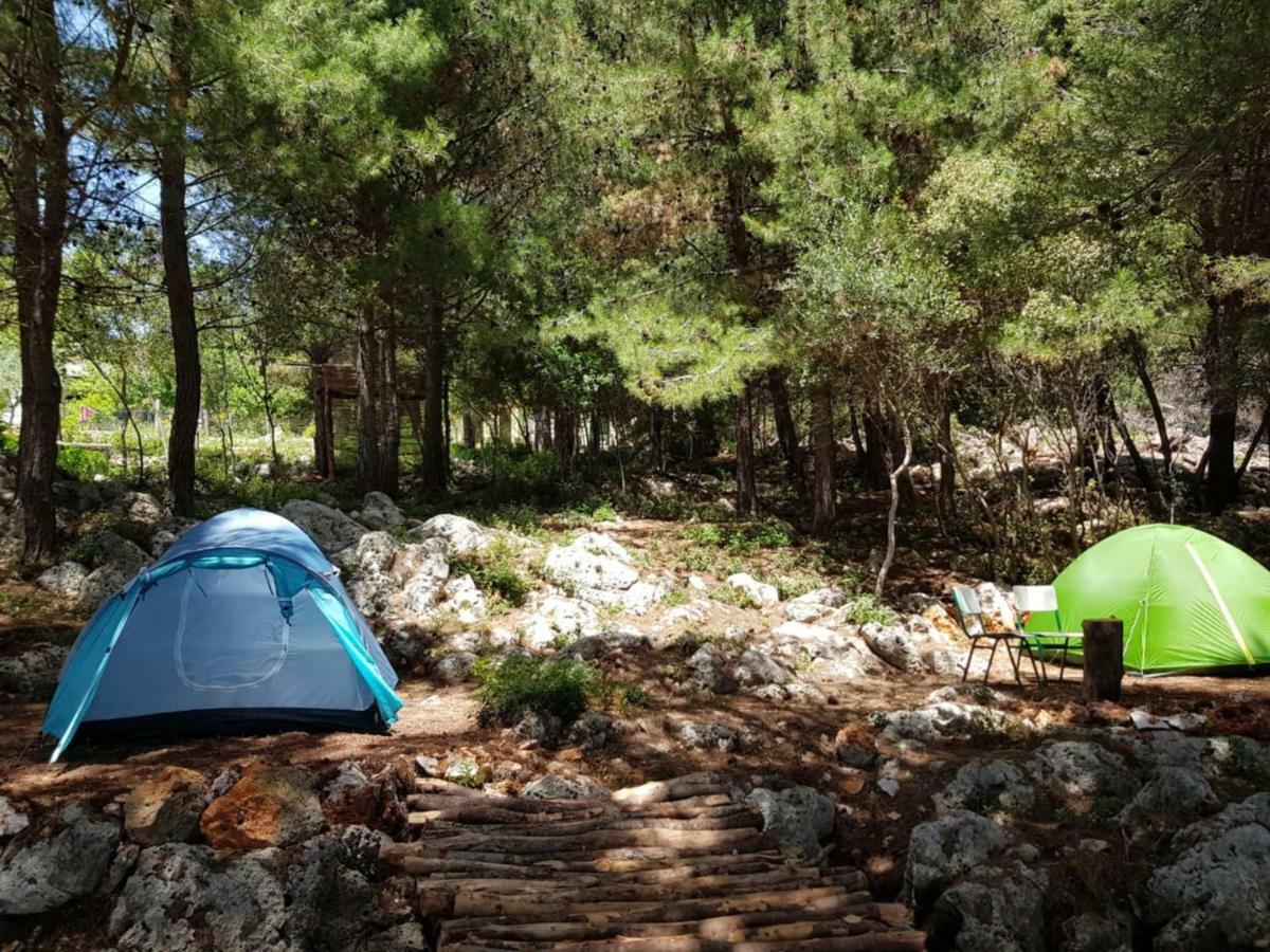 The Sea Cave Camping Himare Esterno foto