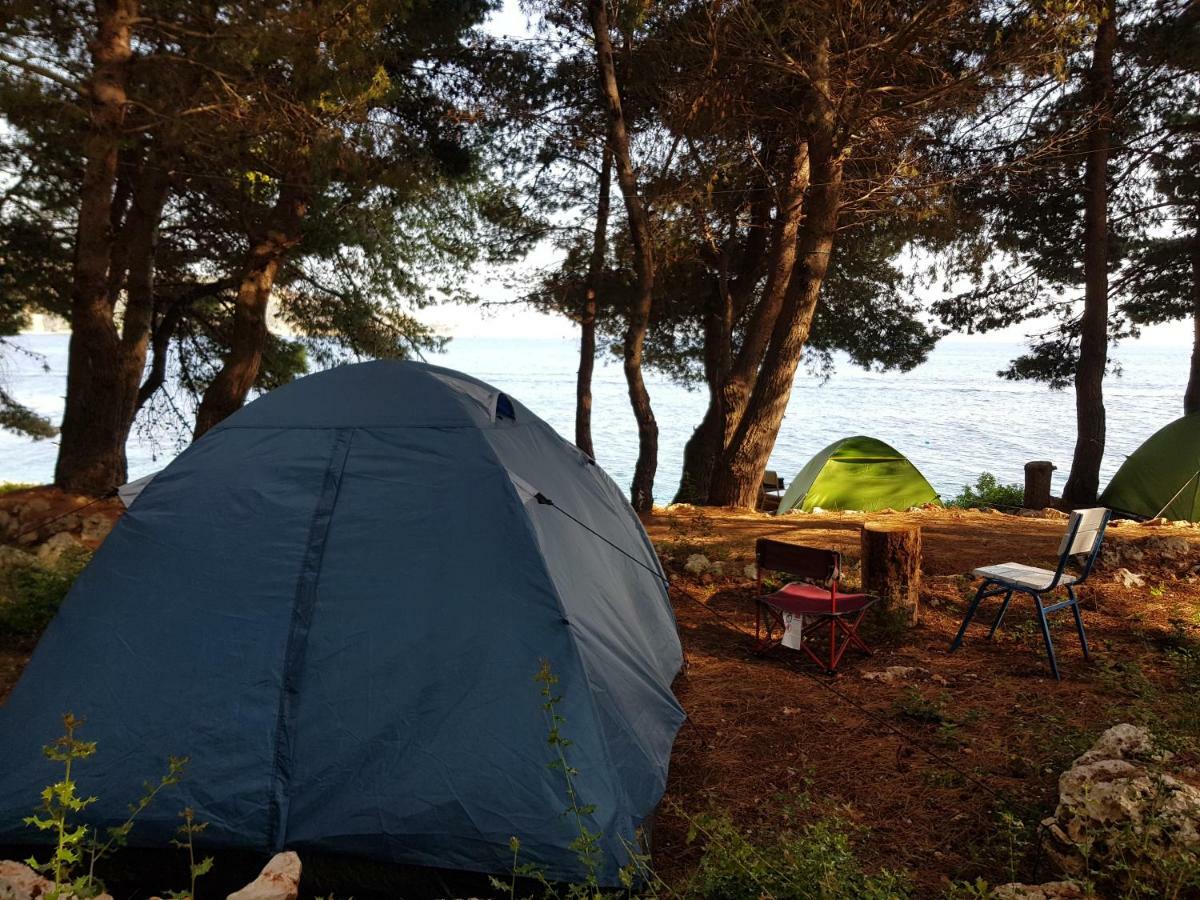 The Sea Cave Camping Himare Esterno foto