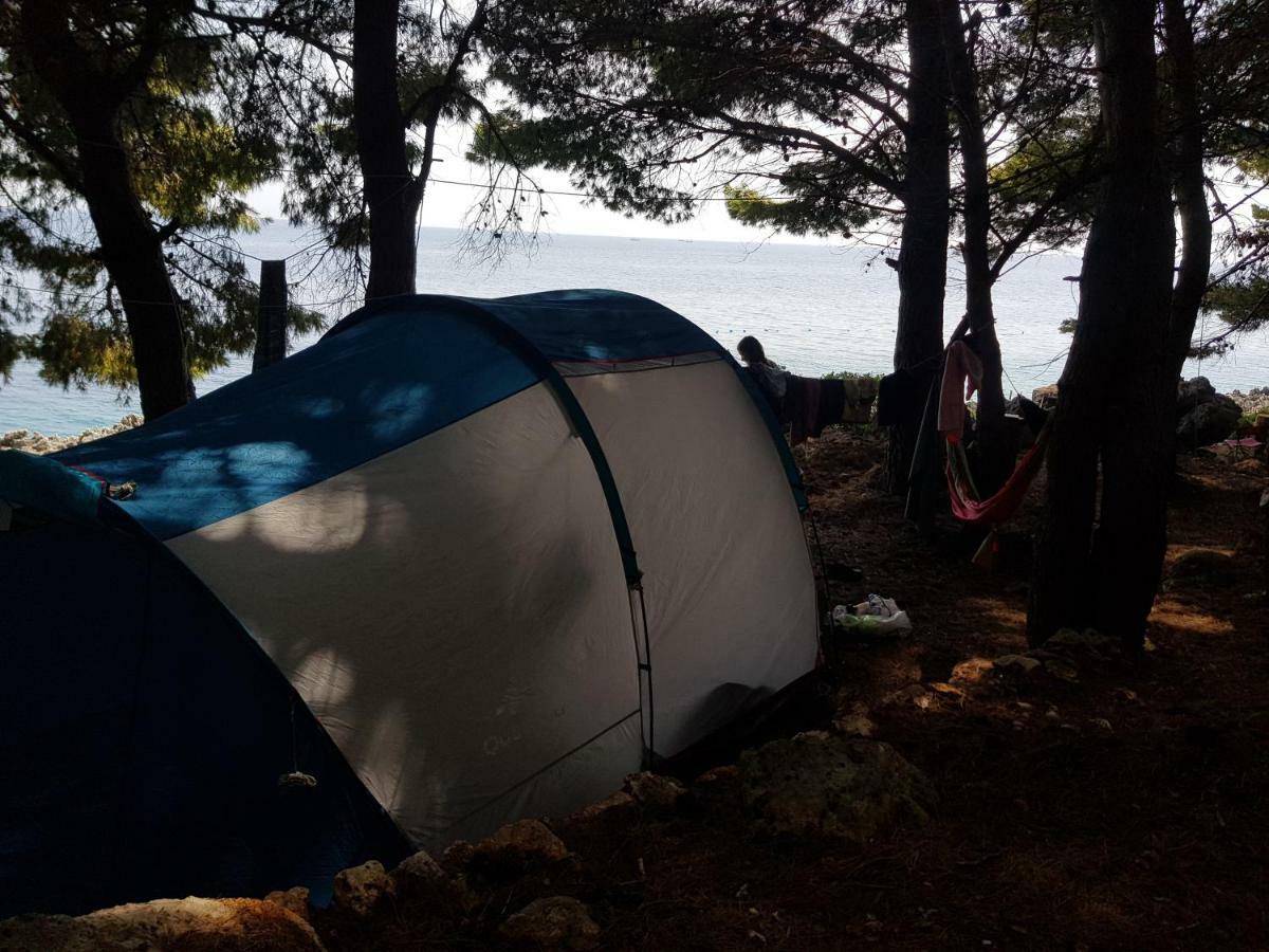 The Sea Cave Camping Himare Esterno foto
