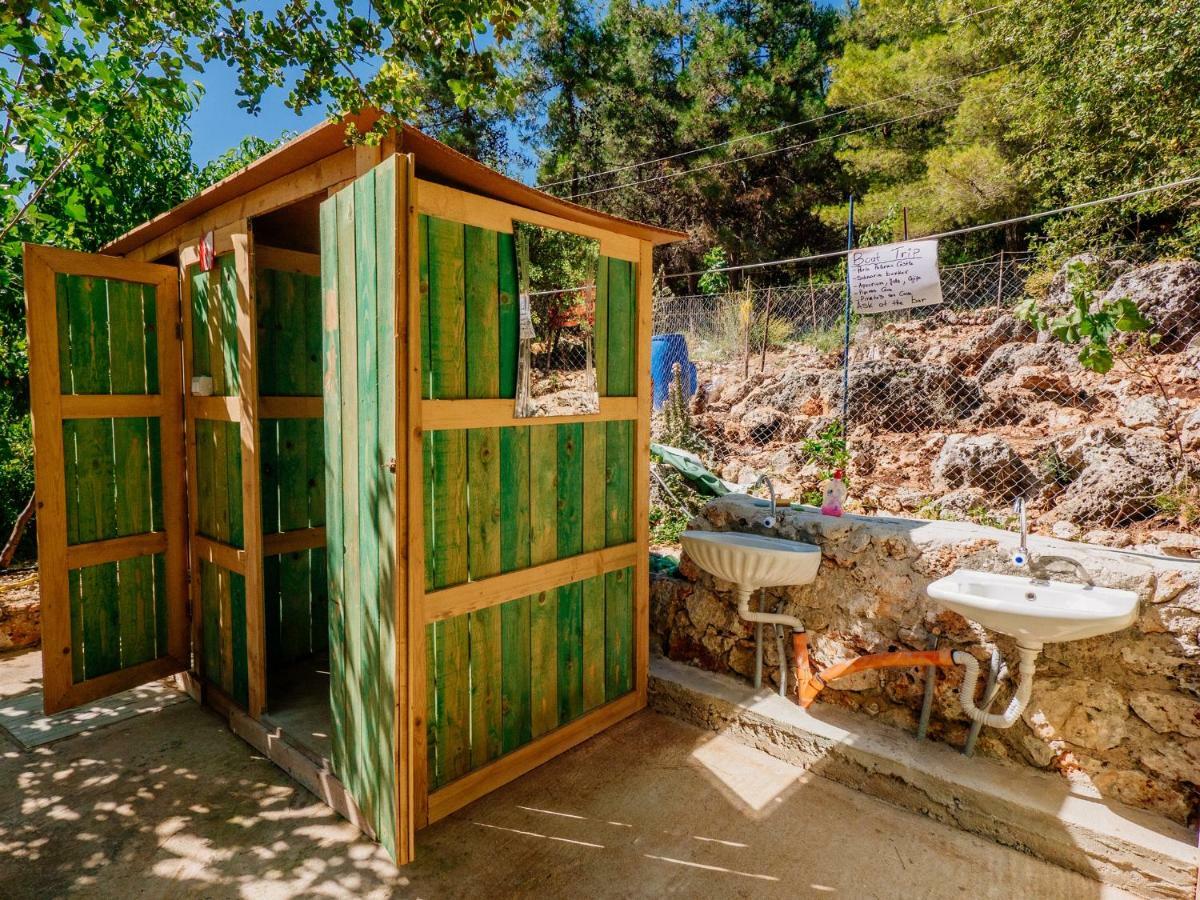 The Sea Cave Camping Himare Esterno foto
