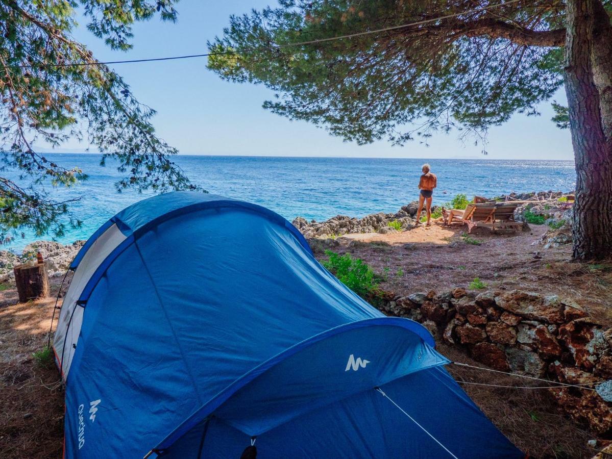 The Sea Cave Camping Himare Esterno foto